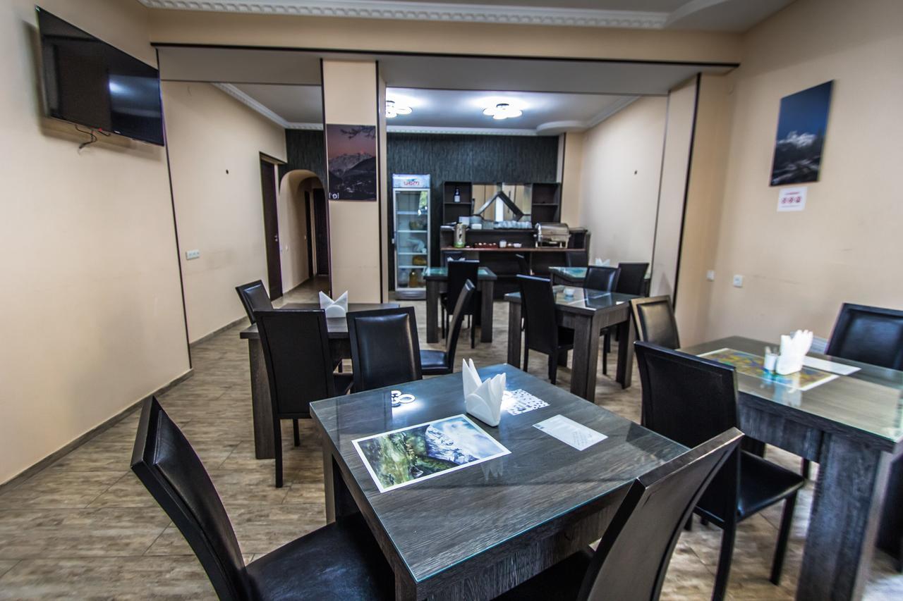 Hotel Svanseti เมสเตีย ภายนอก รูปภาพ
